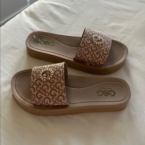 GBG Los Angeles tan Monogram Slide Sandals